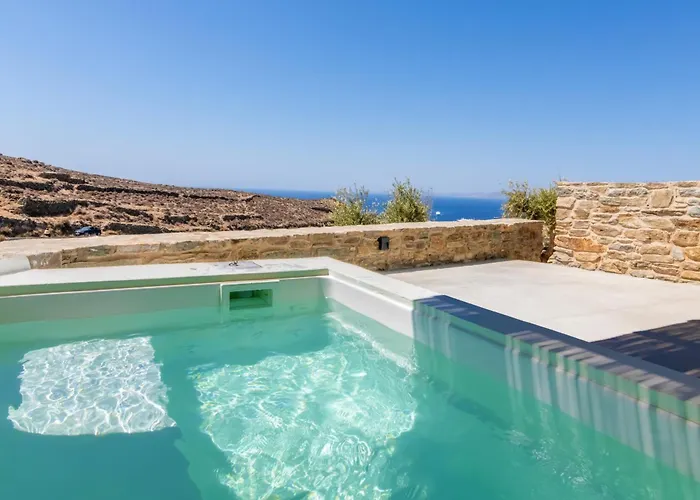 Rockaine Horizon Villa *