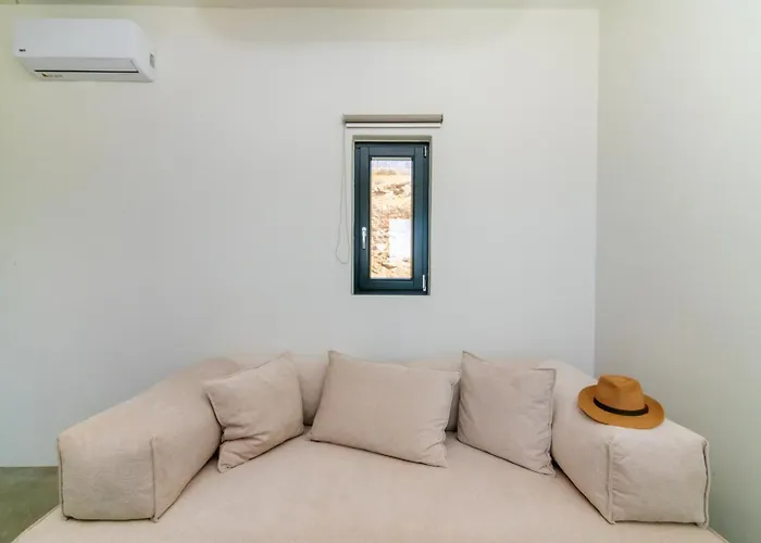 Rockaine Horizon * Tínos