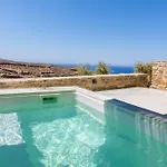 Rockaine Horizon فيلة *