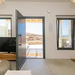Rockaine Horizon فيلة *